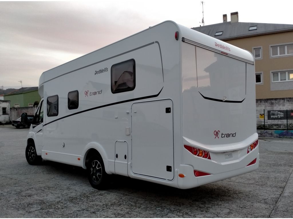 Autocaravanas nuevas y totalmente equipadas para alquilar